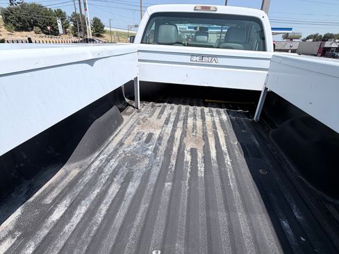 Used 2016 Ford F250 XL RWD image 26