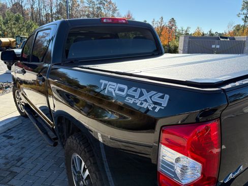 Used 2019 Toyota Tundra SR5 image 6