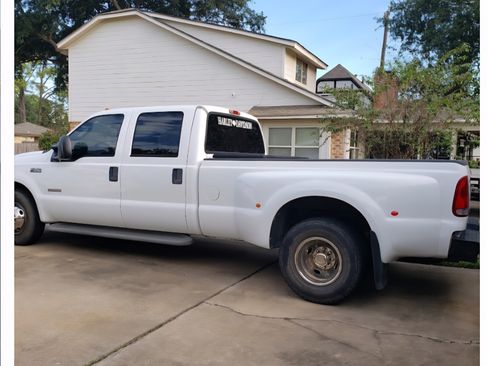 Used 2003 Ford F350 XLT image 4