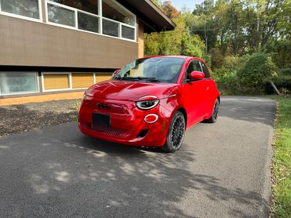 Used 2024 FIAT 500 e (RED)