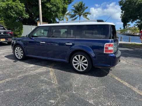 Used 2016 Ford Flex Limited w/ Equipment Group 303A AWD/4WD image 9