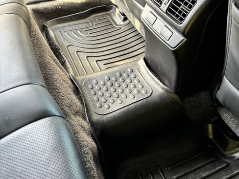 Used 2015 Subaru Outback 2.5i Limited image 11