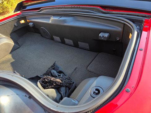 Used 2015 Chevrolet Corvette Z06 w/ 3LZ Preferred Equipment Group image 18