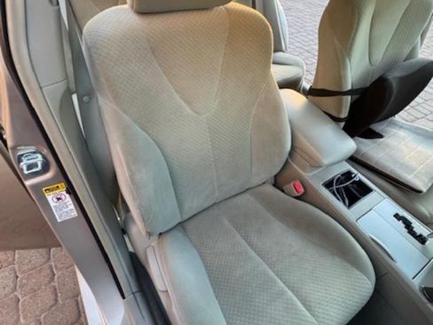 Used 2007 Toyota Camry LE image 22