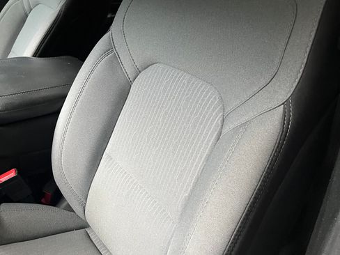 Used 2019 RAM 1500 Big Horn AWD/4WD image 7