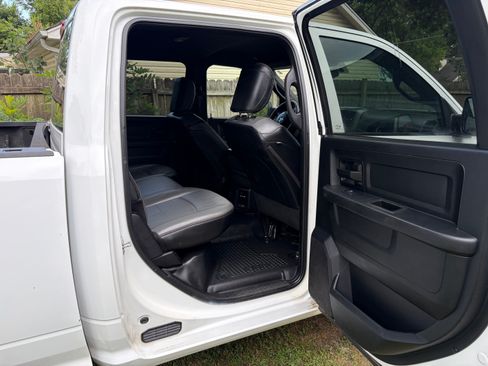 Used 2021 RAM 2500 Tradesman RWD image 24