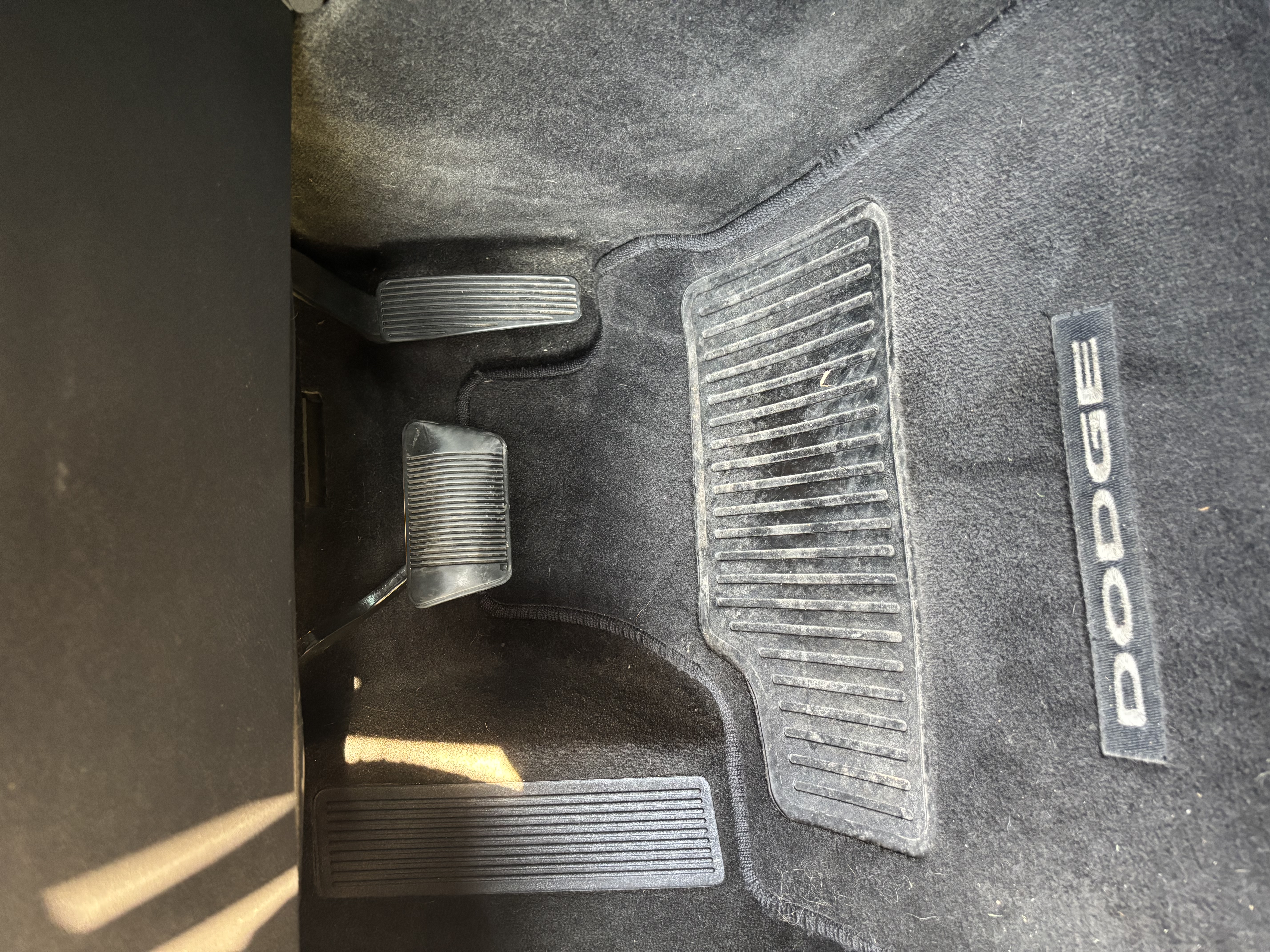 Used 2015 Dodge Charger SXT RWD image 19