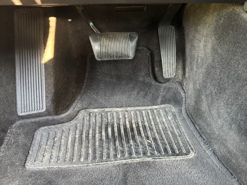 Used 2015 Dodge Charger SXT RWD image 19