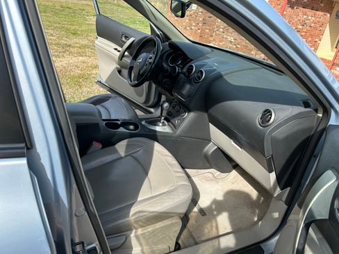 Used 2012 Nissan Rogue SL image 9