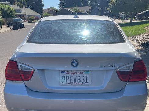 Used 2007 BMW 328i Sedan RWD image 8