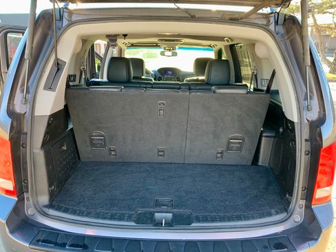 Used 2015 Honda Pilot Touring image 4