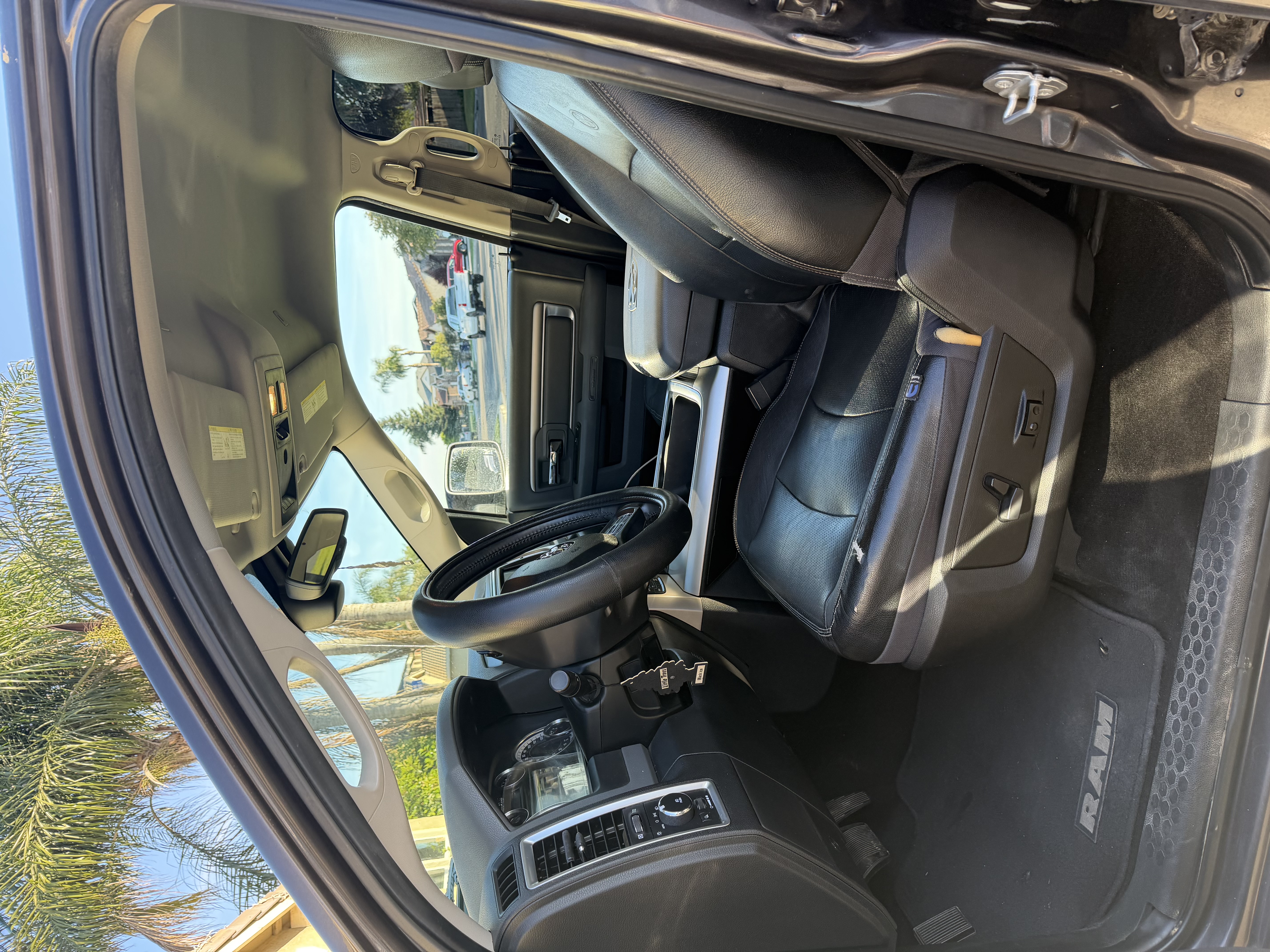 Used 2017 RAM 1500 Lone Star AWD/4WD image 5