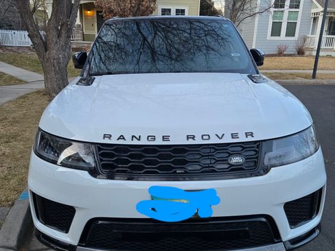 Used 2020 Land Rover Range Rover Sport HSE image 1