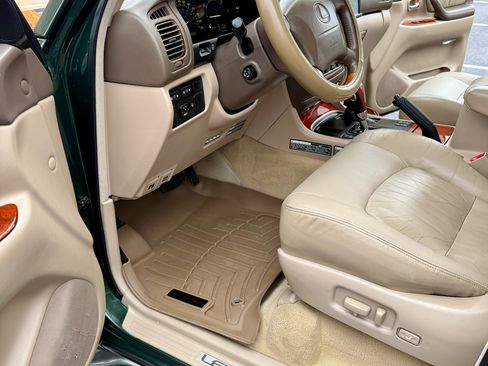 Used 2000 Lexus LX 470 4WD image 22