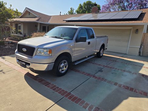 Used 2006 Ford F150 XLT RWD image 4