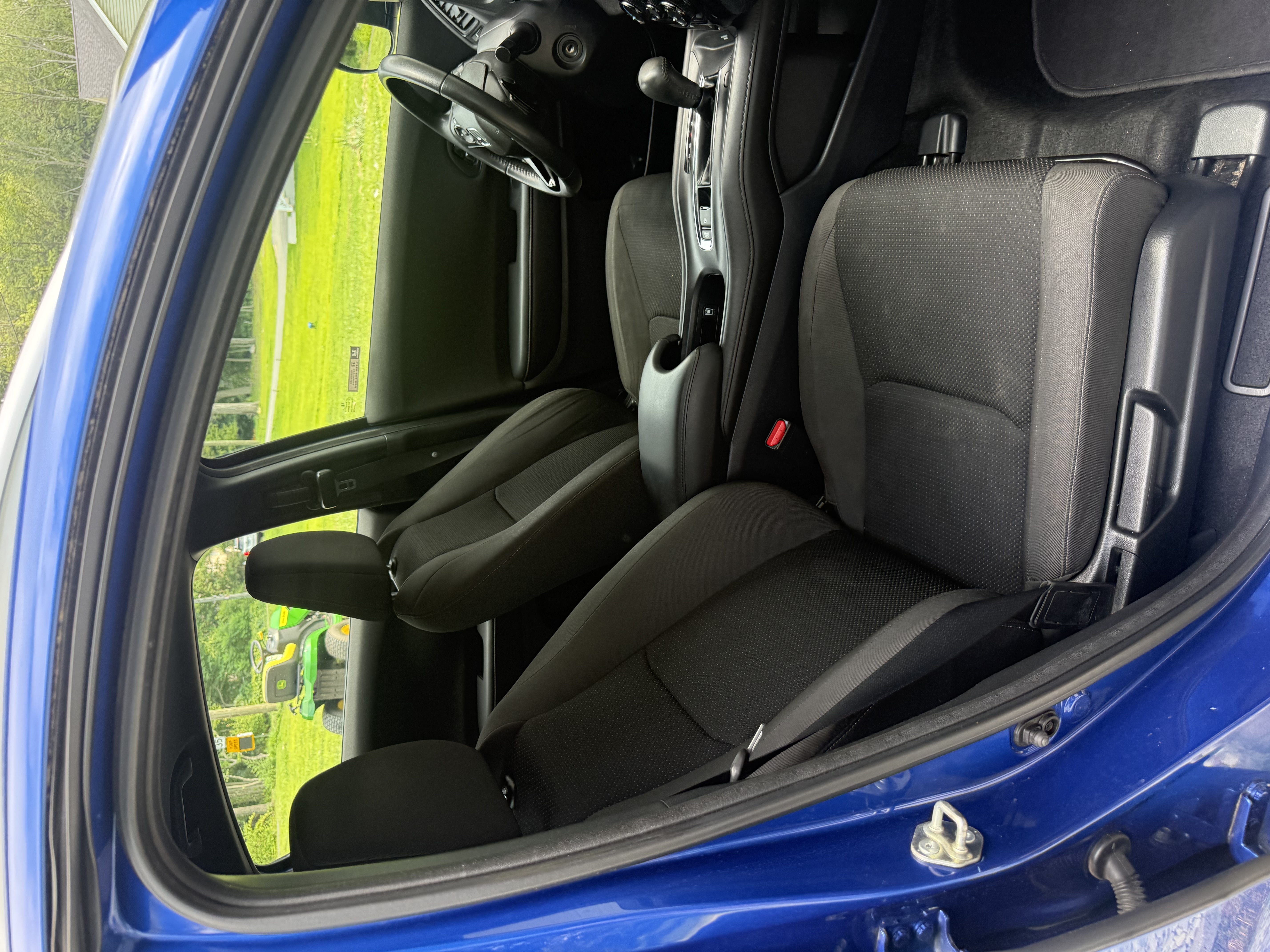 Used 2019 Honda HR-V Sport image 4