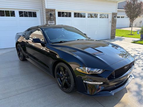 Used 2021 Ford Mustang GT Premium w/ Equipment Group 401A RWD image 14