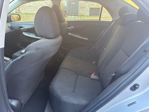 Used 2011 Toyota Corolla S image 13