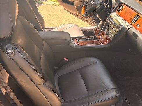 Used 2003 Lexus SC 430 Convertible RWD image 10