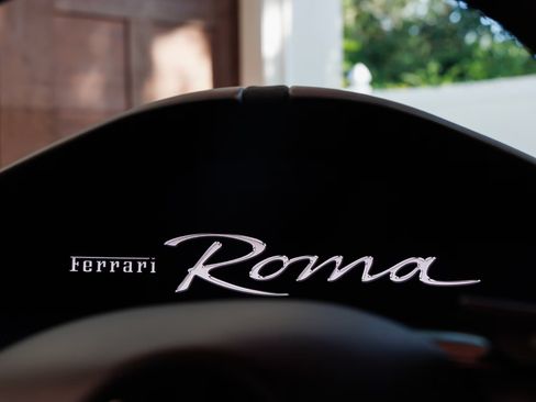 Used 2021 Ferrari Roma image 17