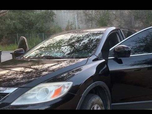 Used 2010 MAZDA CX-9 Touring w/ Moonroof & Bose Audio Pkg image 10