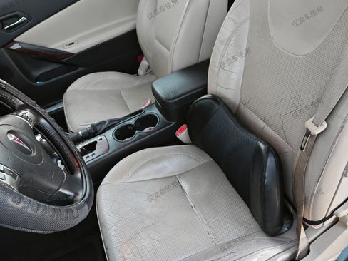 Used 2008 Pontiac G6 GT w/ Premium Package image 8