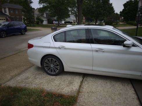 Used 2018 BMW 540i xDrive AWD/4WD image 18