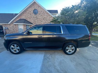 Used 2017 Chevrolet Suburban LT