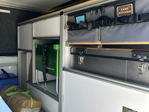 Used 2015 RAM 2500 Tradesman w/ Chrome Appearance Group AWD/4WD image 21