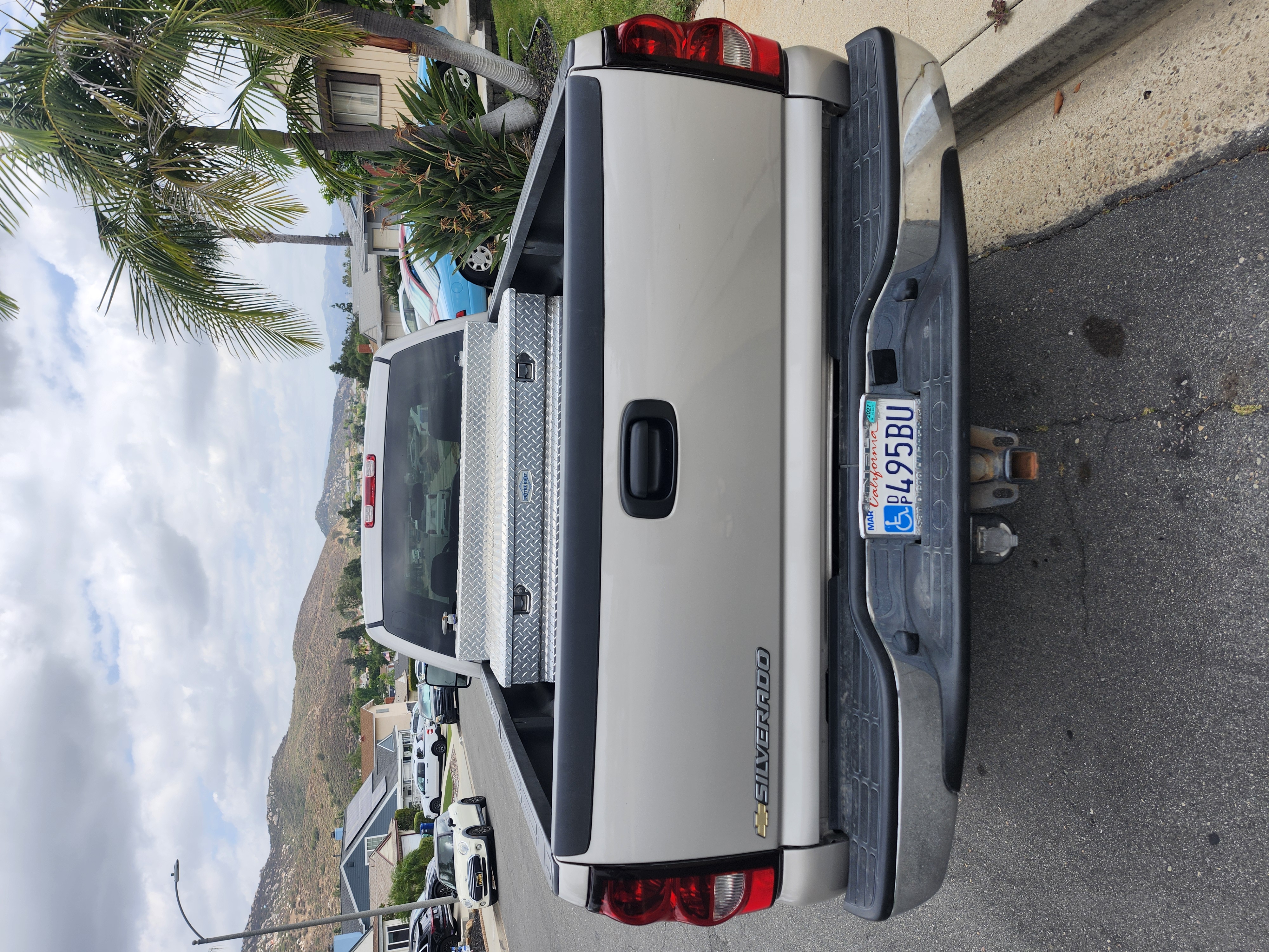 Used 2006 Chevrolet Silverado 2500 LT w/ Heavy-Duty Power Package RWD image 26