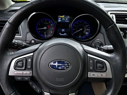 Used 2016 Subaru Legacy 3.6R Limited image 8