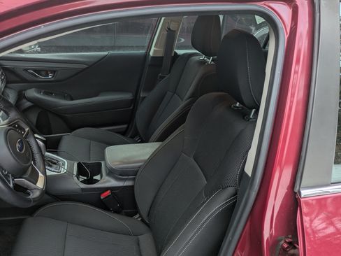 Used 2020 Subaru Legacy Premium image 9