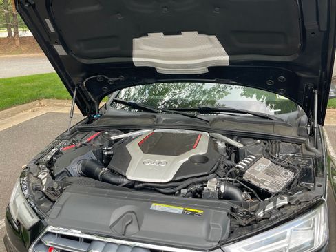 Used 2018 Audi S4 Premium Plus w/ Navigation Package image 6