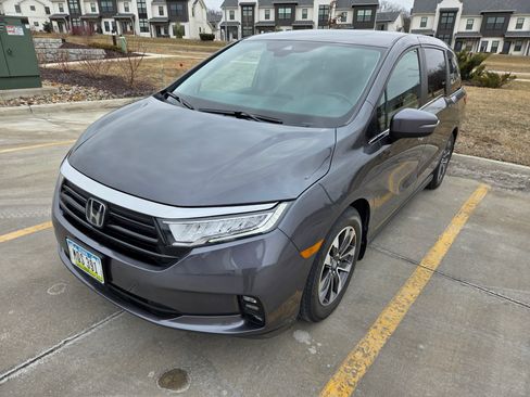 Used 2023 Honda Odyssey EX-L image 6
