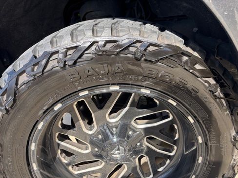 Used 2019 Ford F150 XLT w/ Equipment Group 302A Luxury image 16