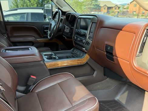 Used 2016 Chevrolet Silverado 2500 High Country w/ Duramax Plus Package AWD/4WD image 10