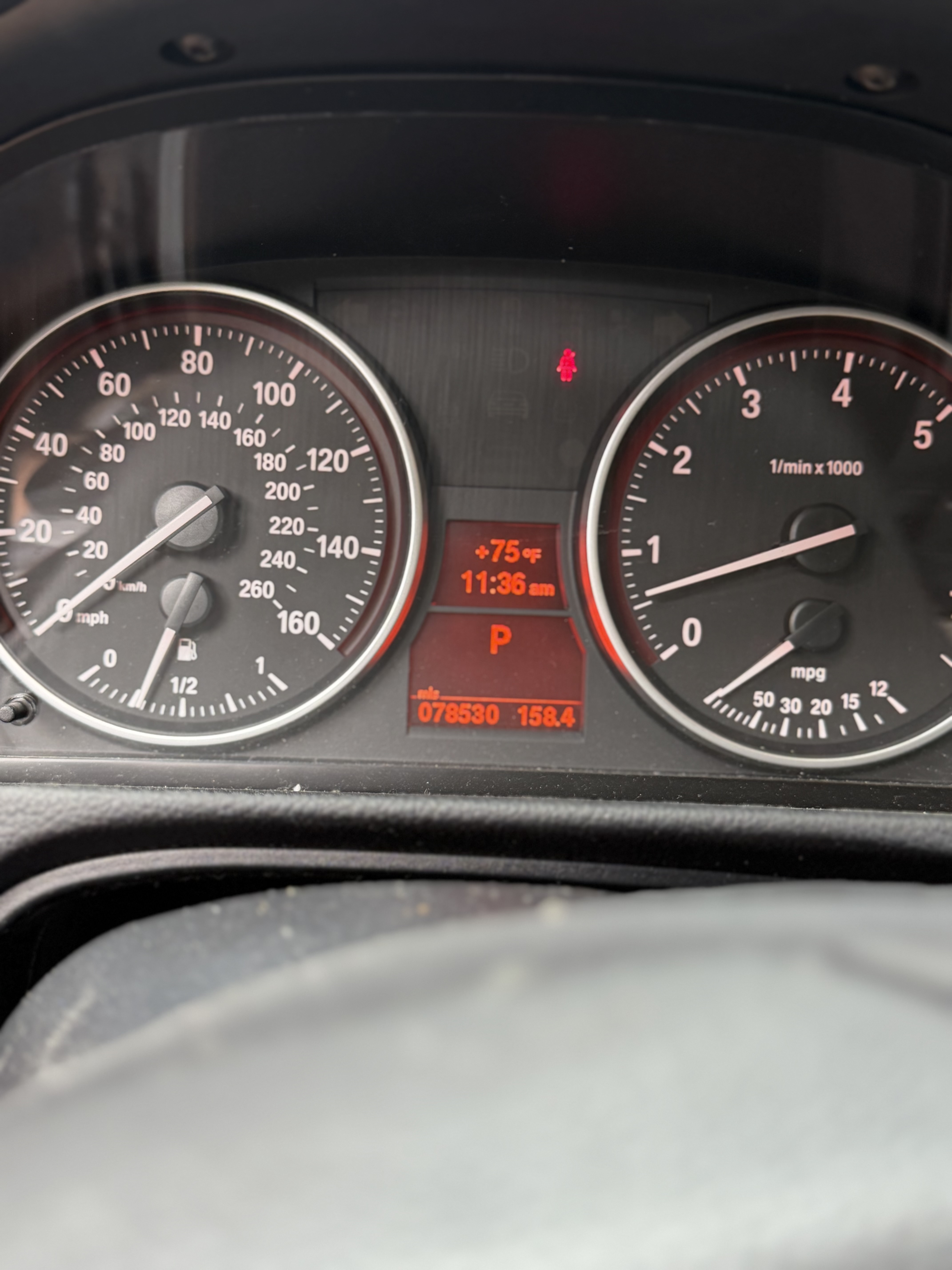 Used 2011 BMW 328i Sedan RWD image 1
