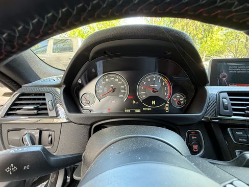 Used 2015 BMW M4 Coupe image 10