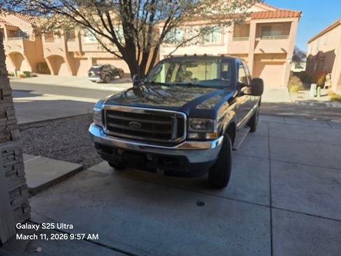 Used 2003 Ford F350 XLT image 1