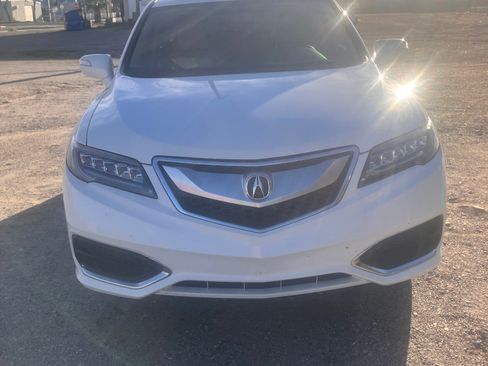 Used 2018 Acura RDX FWD image 2
