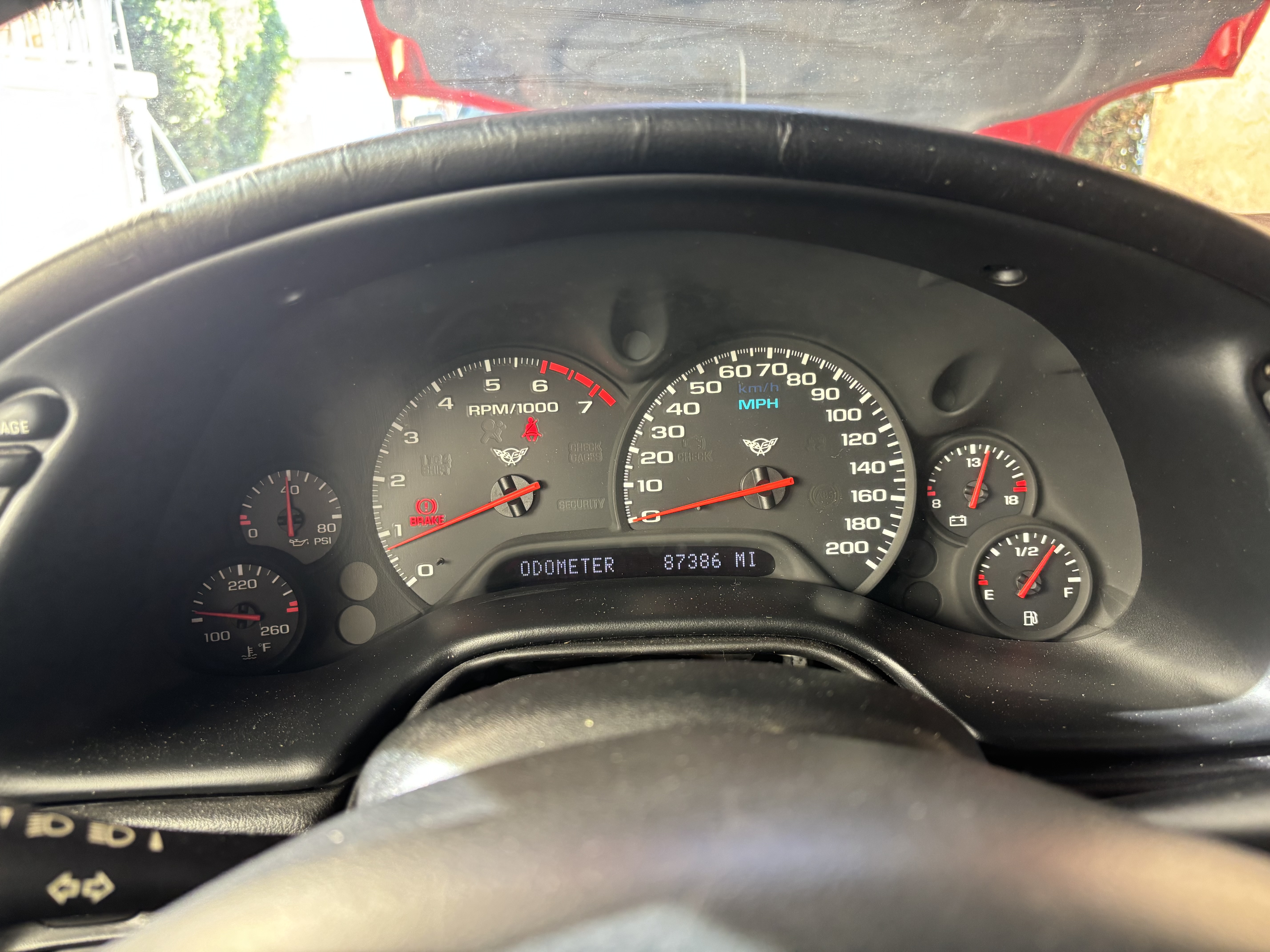 Used 2002 Chevrolet Corvette Coupe w/ Preferred Equipment Group2 RWD image 10