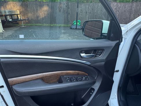 Used 2019 Acura MDX SH-AWD w/ Technology Package image 23