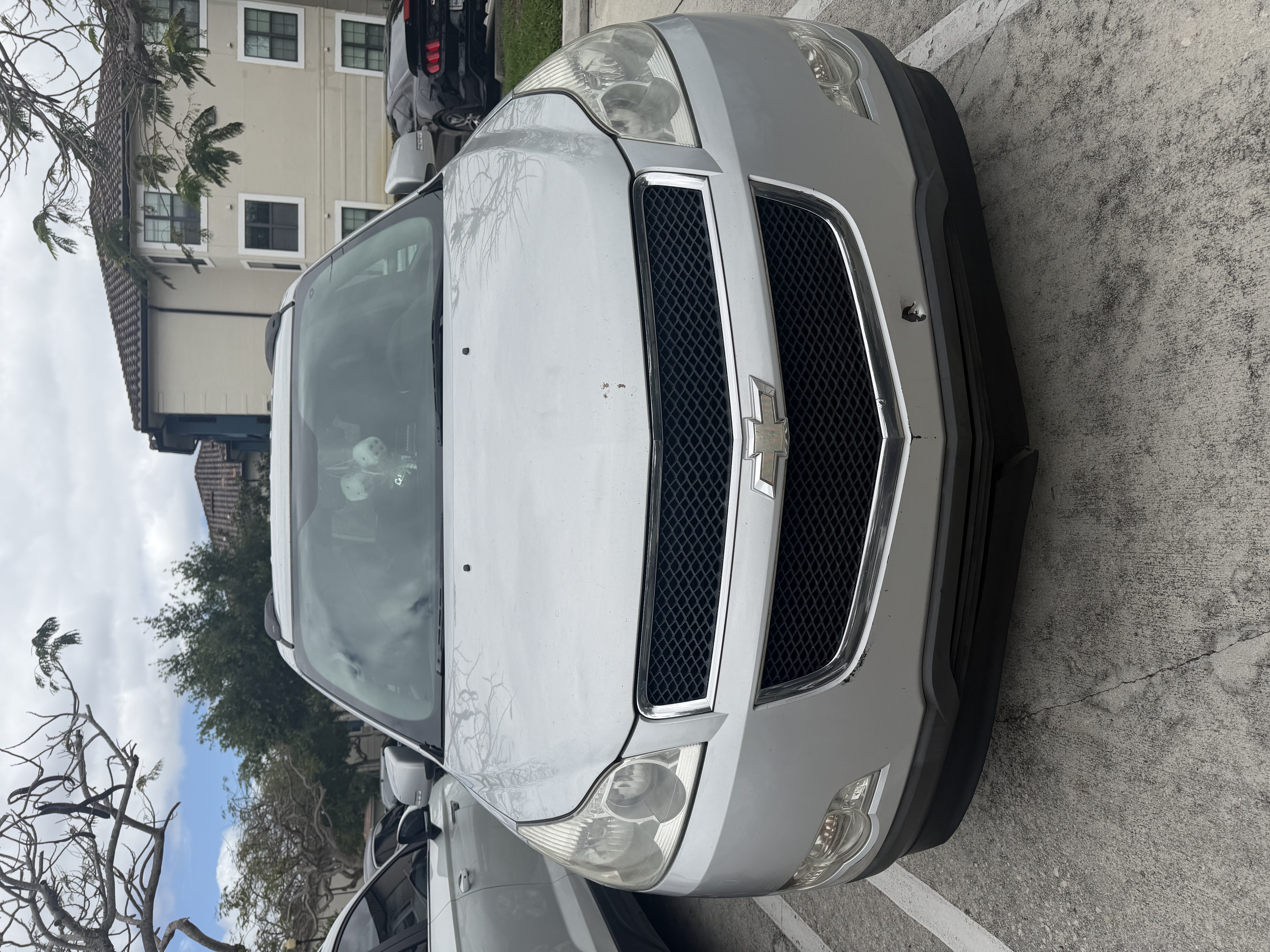 Used 2011 Chevrolet Traverse LT FWD image 5