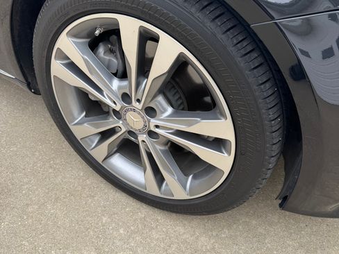 Used 2016 Mercedes-Benz C 300 C 300 Sedan 4D image 9