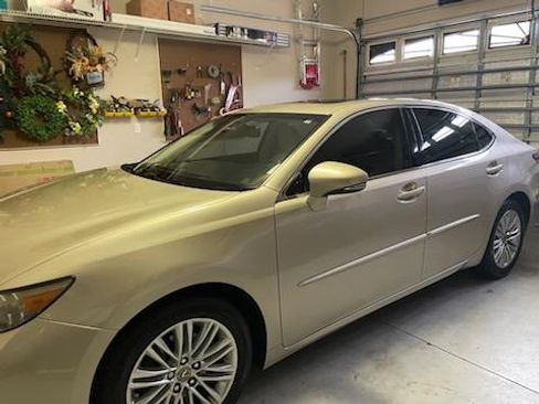 Used 2013 Lexus ES 350 w/ Luxury Pkg image 12