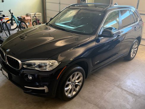 Used 2016 BMW X5 xDrive35i w/ Premium Package AWD/4WD image 4