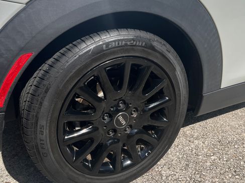 Used 2018 MINI Cooper S image 16