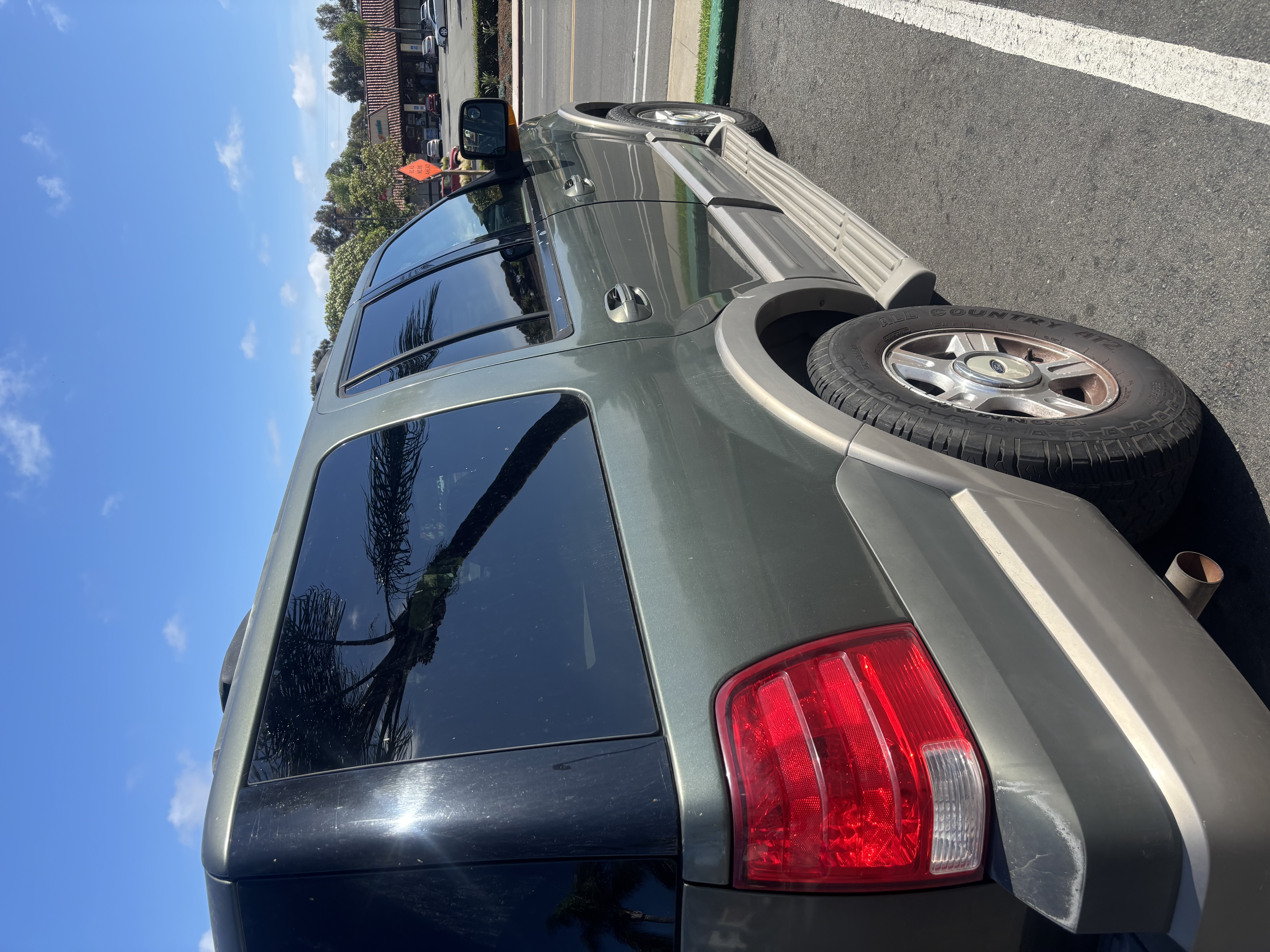Used 2003 Ford Expedition Eddie Bauer RWD image 2