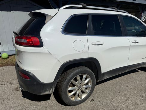Used 2014 Jeep Cherokee Limited w/ Technology Group image 5