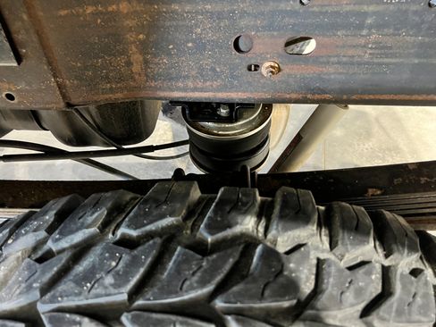 Used 2005 Chevrolet Silverado 2500 LT w/ Heavy-Duty Power Package image 20